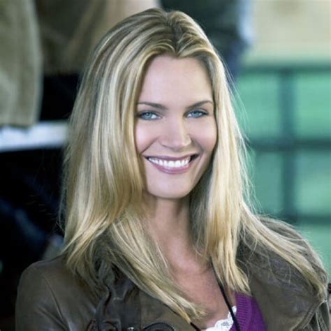 Natasha Henstridge As Lisa Rayborn On You Lucky Dog