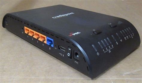 Cradlepoint 1200 Mobile Mission Critical Broadband Router 101001000