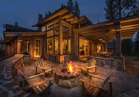 This Rustic Modern Mountain Dwelling Created By Walton Architecture And