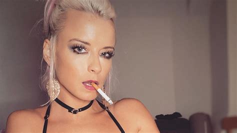 Nach Acht Jahren Pause Mia Julia Feiert Porno Comeback Promiflash My Xxx Hot Girl