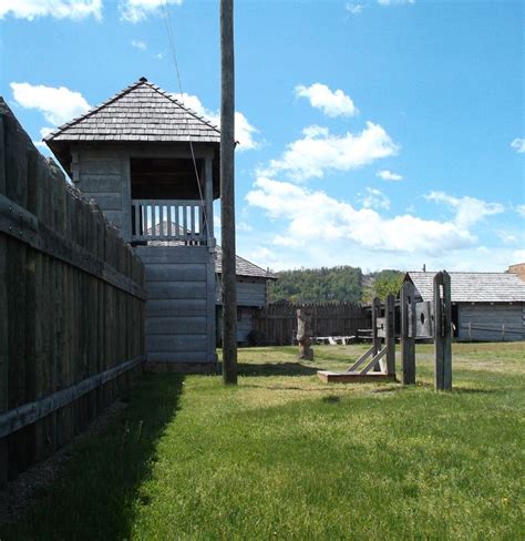 Historic Fort Steuben Steubenville Ohio Old Fort Ohio Places