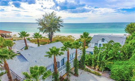 Blue skies, white beaches, fine we offer a vast variety of anna maria island vacation rentals, from the town of anna maria to bradenton beach. Enjoy an Anna Maria Island vacation rental your way ...