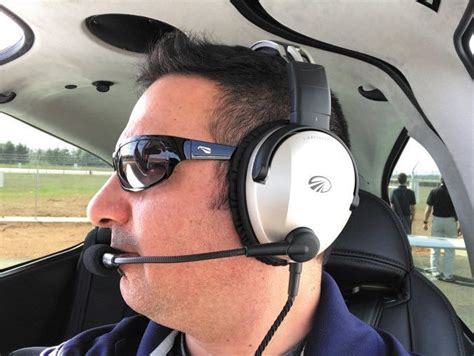 Pilot Sunglasses Flying Eyes Oakley Faves Aviation Consumer