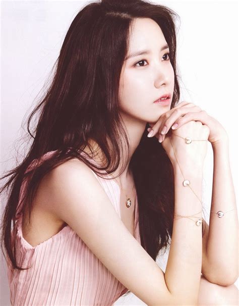 Soshi95 Yoona Marie Claire Magazine April Issue Scans Pictures 220314