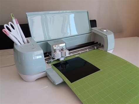 Learn to prepare svg cutting files that are optimized to load quickly and cut more efficiently in cricut design space and scan n cut canvas workspace. Cricut Cutting Mat Guide - Cricut Mat Tips & Tricks For ...