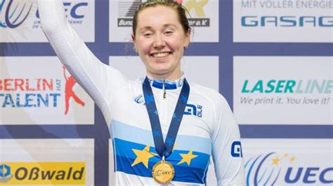 Her birthday, what she did before fame, her family life, fun trivia facts, popularity scottish racing cyclist who has won gold medals representing scotland at the uec european track. European Track Championships 2017: Katie Archibald defends ...