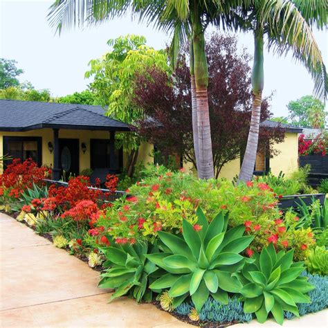 Creative Front Yard Makeovers Southern Landscaping Florida