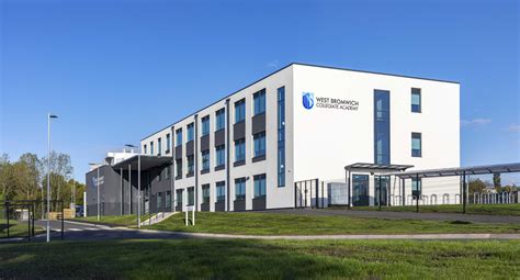 West Bromwich Collegiate Academy, West Bromwich, UK | Corstorphine & Wright