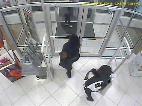 Clarksville Police Ask Public For Assistance Identifying Shoplifting Suspects Clarksville