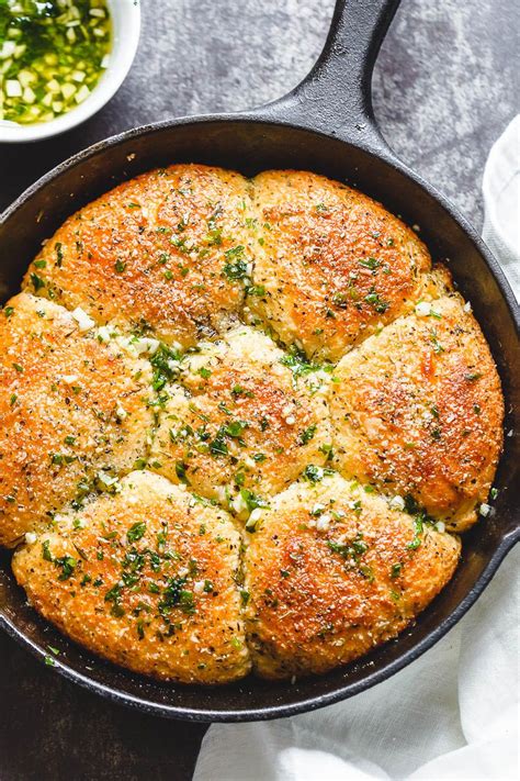Add the dry ingredients on top. Garlic Butter Keto Bread | Food recipes, Keto recipes, Low ...