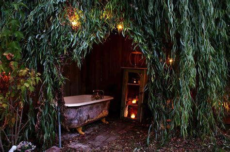 We've listed the best soaking tubs for small bathrooms. 28 Most Incredible Outdoor Tub Ideas For An Invigorating ...