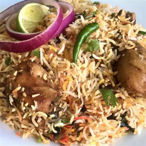 How To Make Restaurant Style Hyderabadi Chicken Biryani Paradise