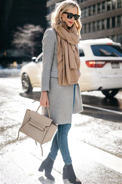 Usually, these winter clothes are made of long lasting materials like cashmere, alpaca wool blends, or a newer, superior quality synthetic blend fabric, which is designed to give warmth to the. Simple Winter Clothes For Women 2021 - WardrobeFocus.com