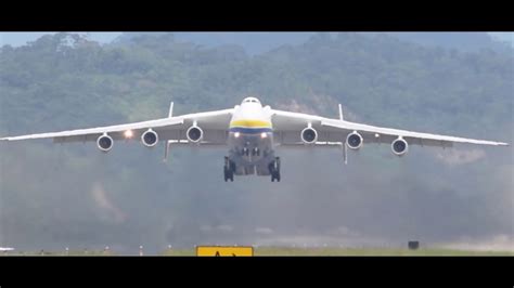 Antonov An 225 Cargo Transporter Youtube