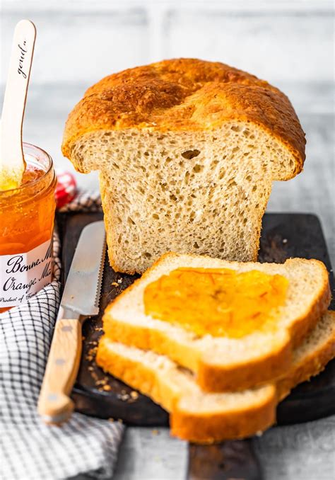 Dutch Oven Bread Recipe No Knead Easy Rosemary Bread