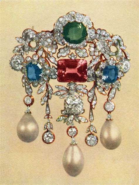 The Story Of The Romanov Crown Jewels And Russias Efforts To Sell Them