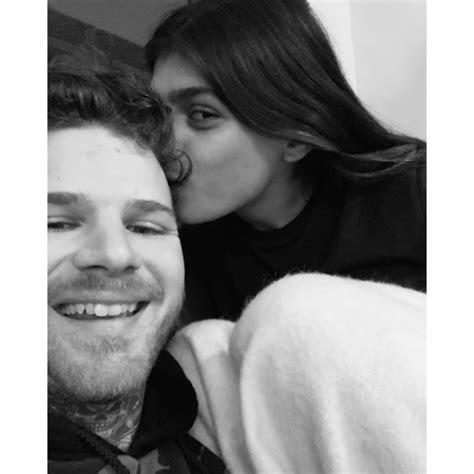 Former Porn Star Mia Khalifa Announces Divorce From Robert Sandberg 10 Mushiest Pictures Of The