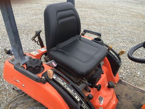 2005 Kubota Bx2200 4x4 Tractor W Front End Loader In Warfield Bc