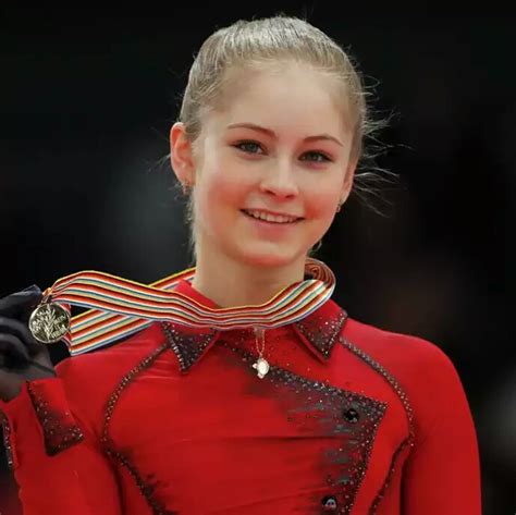 Yulia Lipnitskaya Russian Figure Skater Rprettygirls