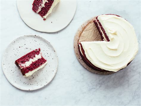 This red velvet cake is one of the most mesmerizing cakes around. Mimis Red Velvet Cake Recipe - Genius Kitchen