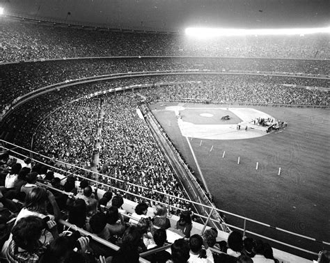 Beatles Concert At Shea Stadium Photograph By New York Daily News