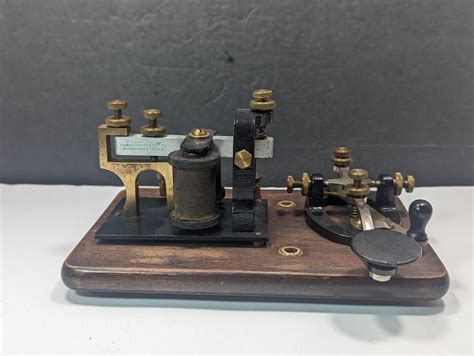 Vintage Signal Electric Telegraph Key And Sounder Learner Menominee
