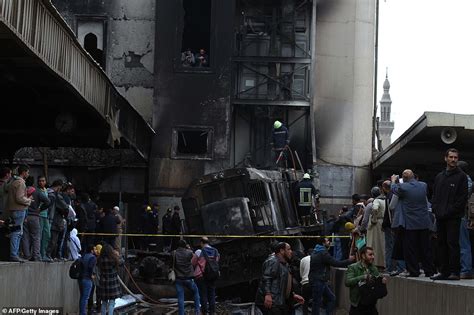 Cctv Shows Train Crashing At Cairo Station In Egypt Leaving Dozens Dead