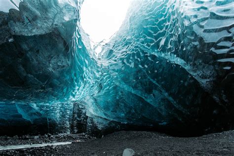 Ice Cave · Free Stock Photo