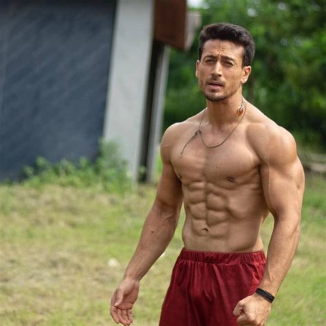 Body Building Pics Of Tiger Shroff Inspiring Bodybuilding