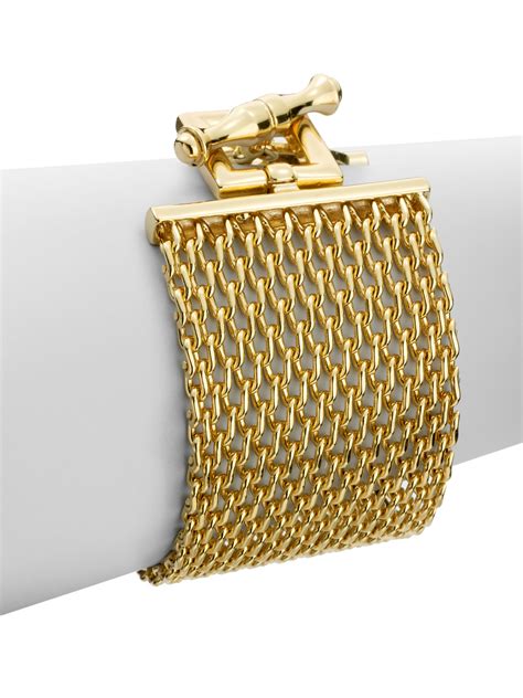 1ar By Unoaerre Chainmail Toggle Bracelet In Gold Lyst