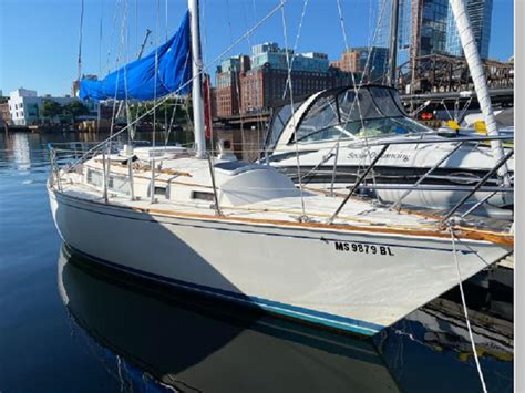 1985 30 Sabre Yachts In Boston Massachusetts United States 266760
