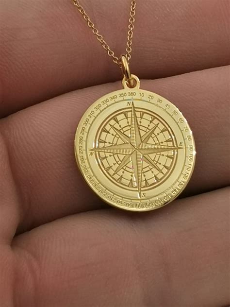 14k Solid Gold Compass Necklace Compass Jewelry Solid Gold Etsy