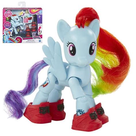 My Little Pony Explore Equestria Rainbow Dash Action Figure Hasbro