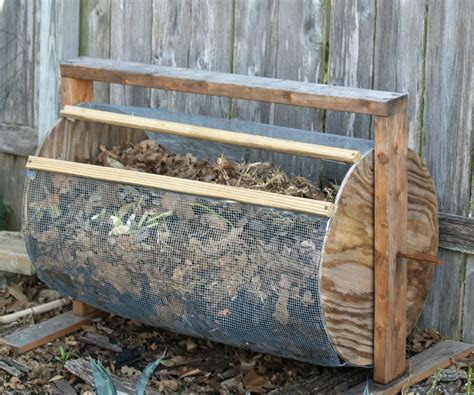 Homemade Compost Bin Making Tumbler Out Of Pallets Plans Diy Compost