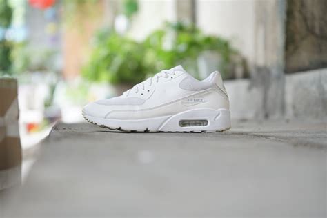 2hand Giày Thể Thao Nike Airmax 90 Ultra 20 Essential 875695 101