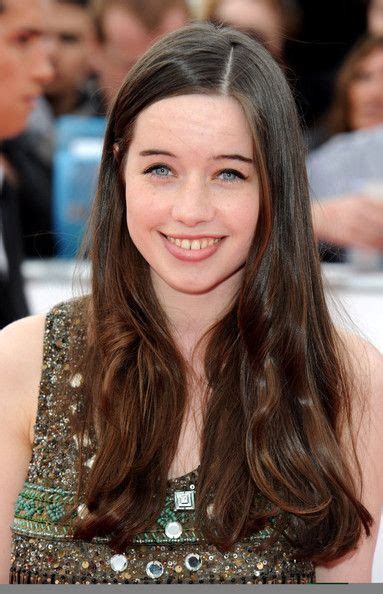 Anna Popplewell Photos Pindate20180303 Red Carpet Arrivals For The