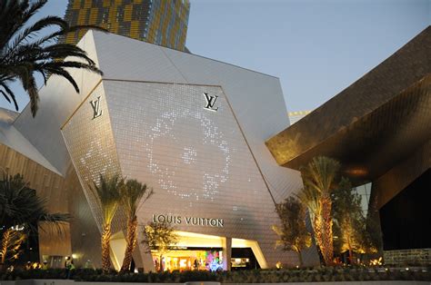 Largest Louis Vuitton Store In Las Vegas Cinemas 93