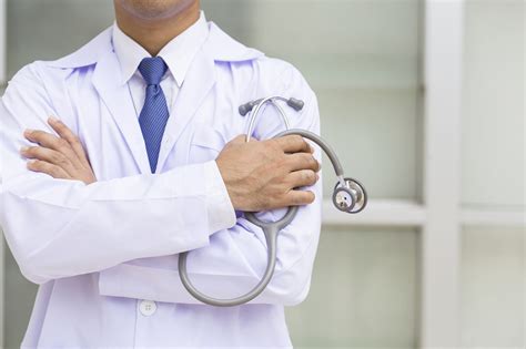Recuerda que el verbo doler se utiliza como el verbo gustar. Saúde prepara prova para mostrar que médico não trabalha ...