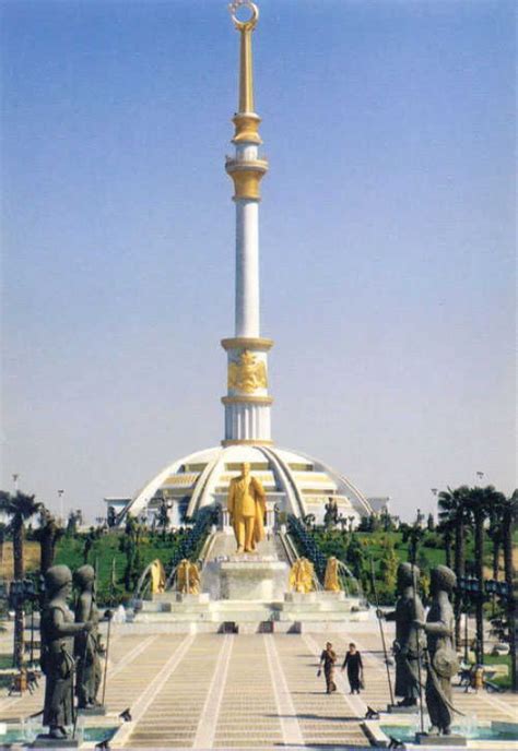Monumento A La Independencia De Turkmenistán Megaconstrucciones