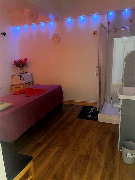 Relaxing Chinese Massage In Longton St3 Stoke On Trent In Stoke On Trent Staffordshire
