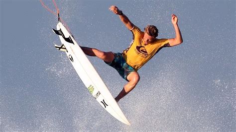 Gold Coast Surfer Wayne ‘rabbit Bartholomew Welcomes World Surf League