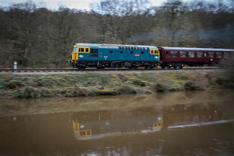 Diesel Train Churnet Valley Railway © Brian Deegan Cc By Sa20