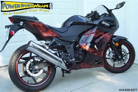 Kawasaki ninja scrambler custom custom motorcycles custom bikes versys 650 klr 650 er6n retro rocket dreams. Kawasaki Ninja 250 Custom With Flame Stickers | Motorcycle ...