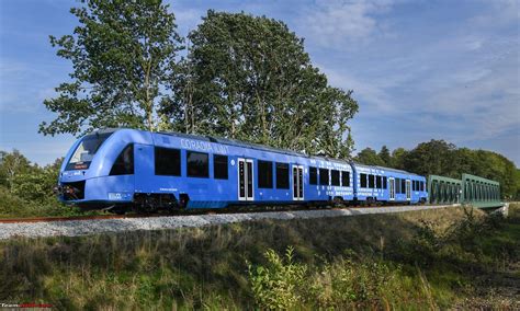 germany launches world s 1st hydrogen powered train team bhp
