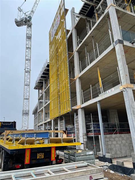 Doka Protection Screens Help Increase Construction Site Safety