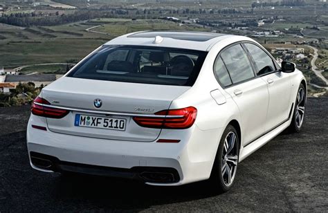 The 7 series is bmw's flagship car and is only available in a sedan bodystyle. Gallery: 2016 BMW 7 Series M Sport