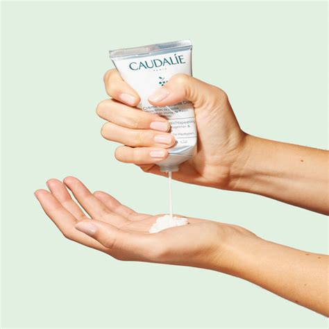 buy caudalie vinoclean gentle buffing cream 75 ml online at best price face scrubs