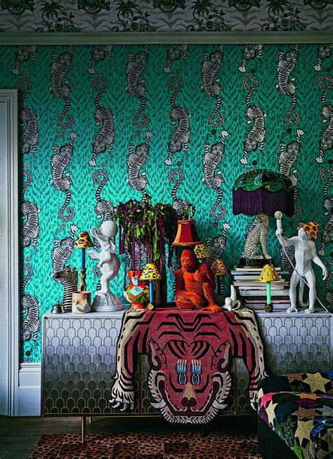 Maximalism The Big Design Trend For 2018 Check Out These Maximalist Interiors Luxury Homes