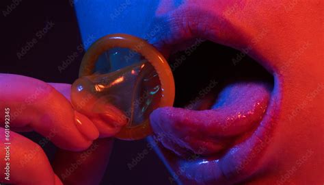 Foto De Mouth Of A Girl With Tongue Licking A Condom Sexy Woman Mouth