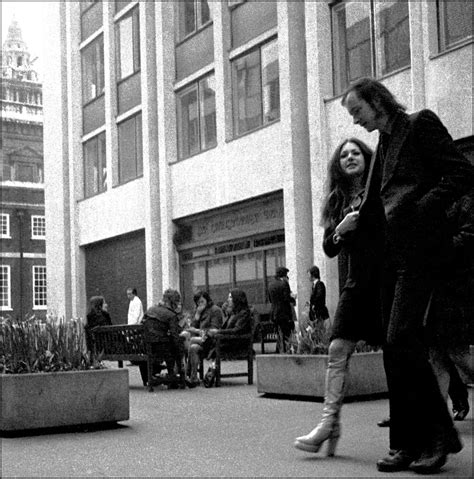 Next to st paul's cathedral instagram. London in 1973, in All Its Grainy Black and White Glory ...